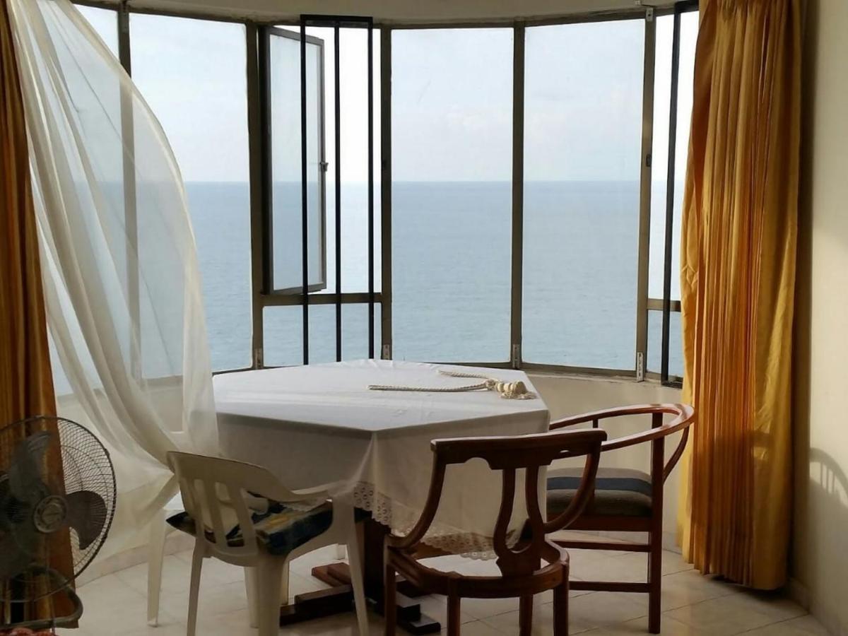 Apartamento Frente A La Playa Edificio Mar Del Norte * Cartagena